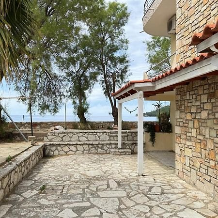 Potami Seashell Hotel Himare Bagian luar foto