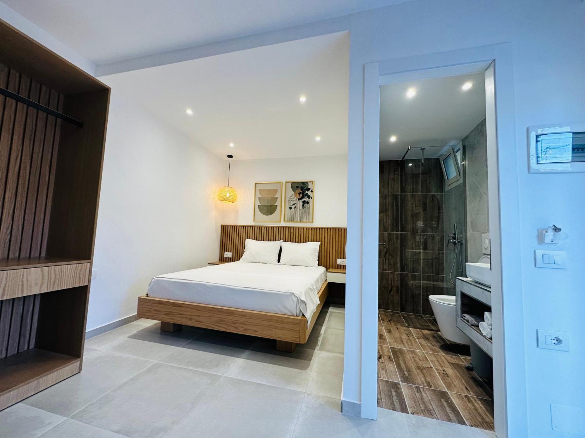 Potami Seashell Hotel Himare Bagian luar foto