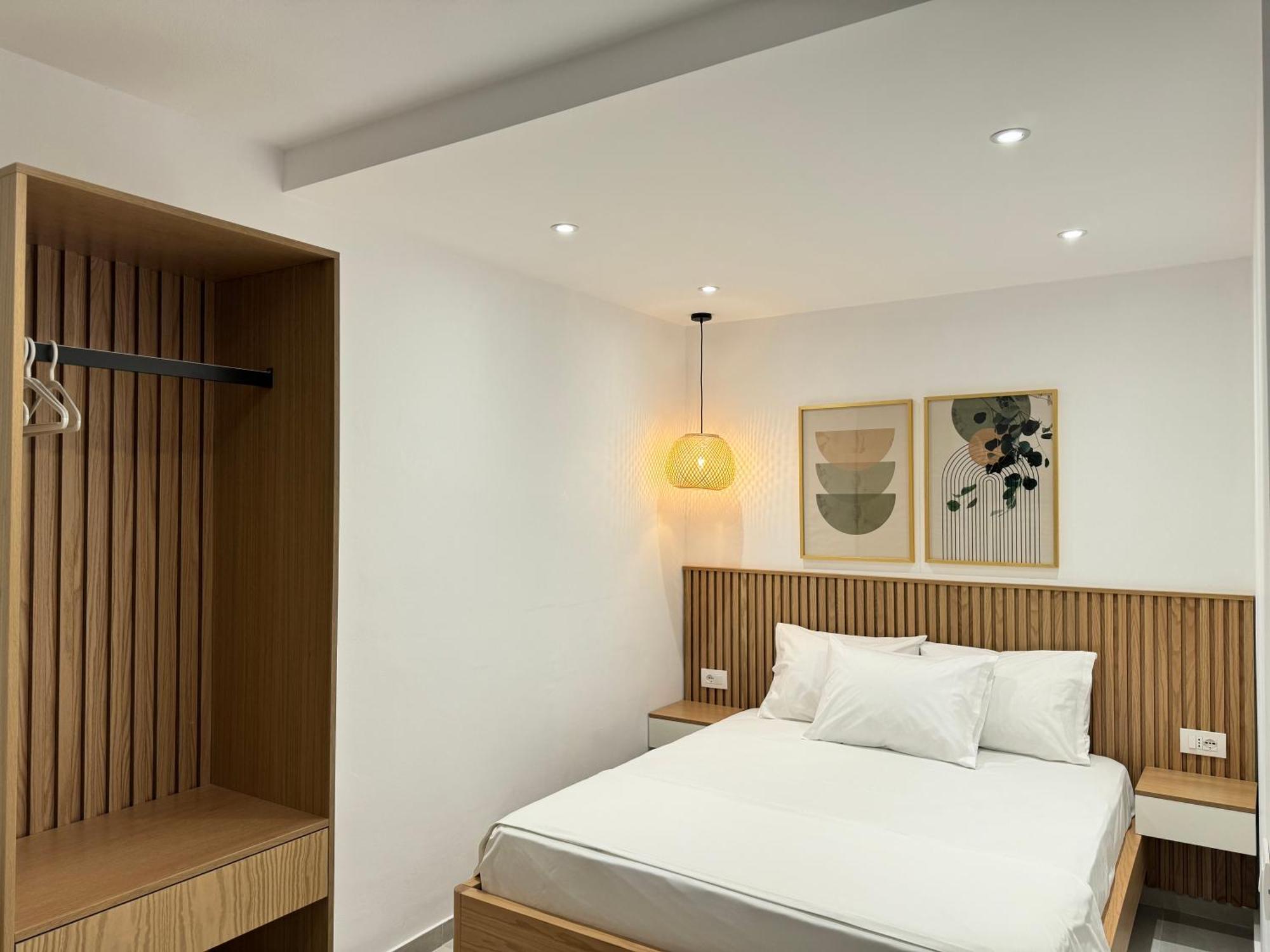 Potami Seashell Hotel Himare Bagian luar foto